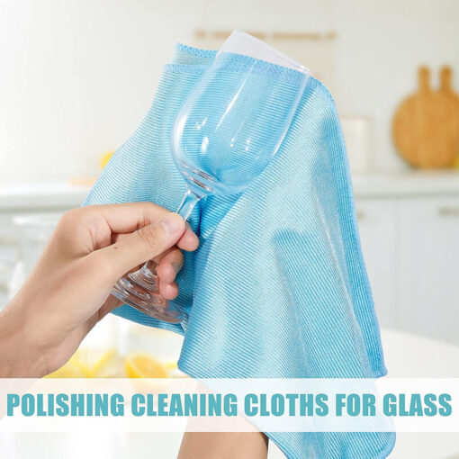 Versatile Microfiber Dust Cloth - Image 5